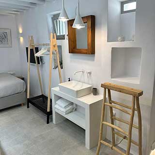 Hermes double room
