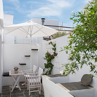 The terrace of the apartment